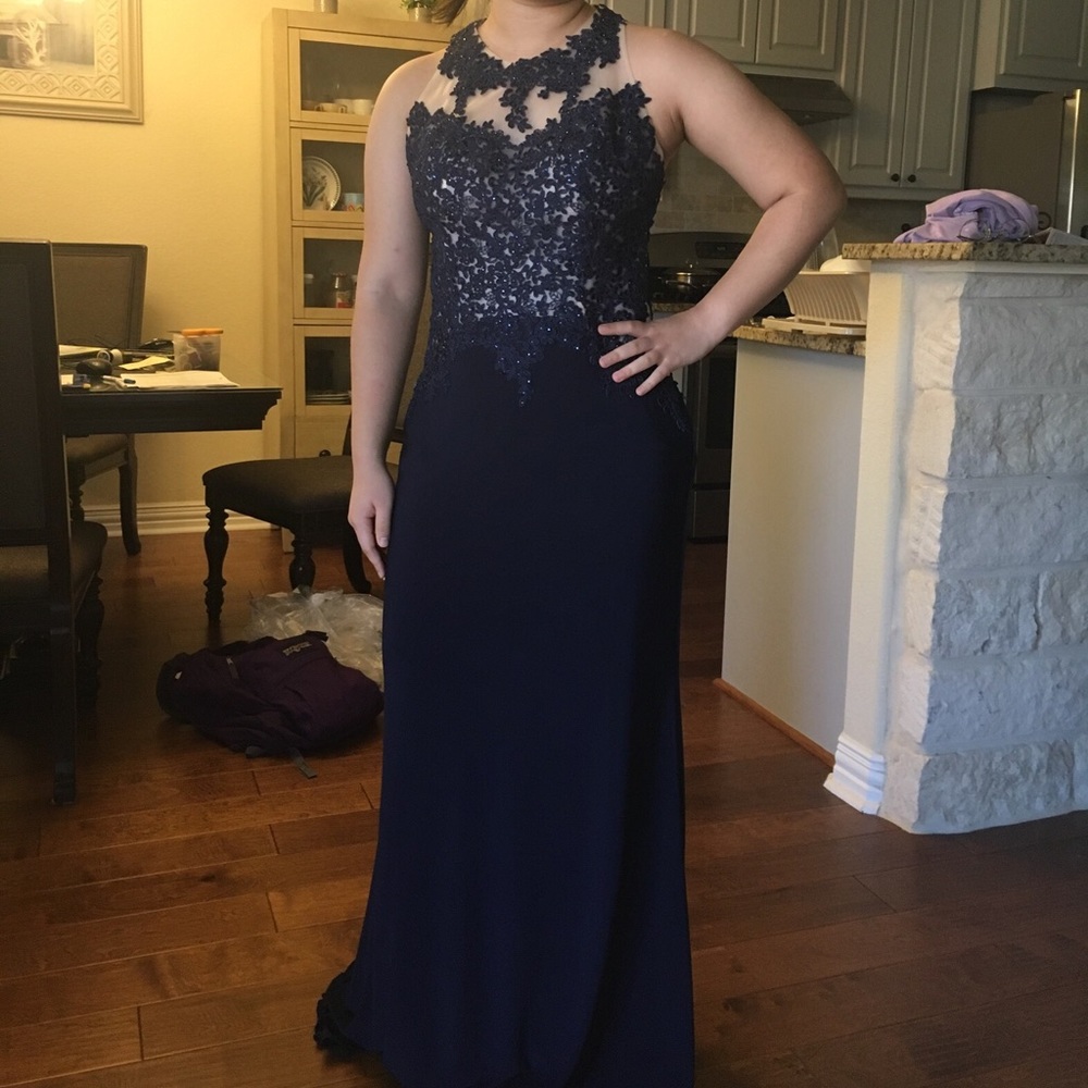 Prom Dress - Picture 6 of 8